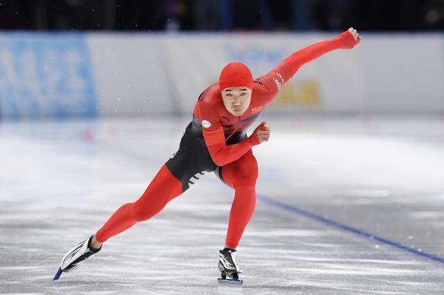 乐鱼体育官方平台-【冬奥100天】速滑双子星争奖牌 “女强男弱”成历史？